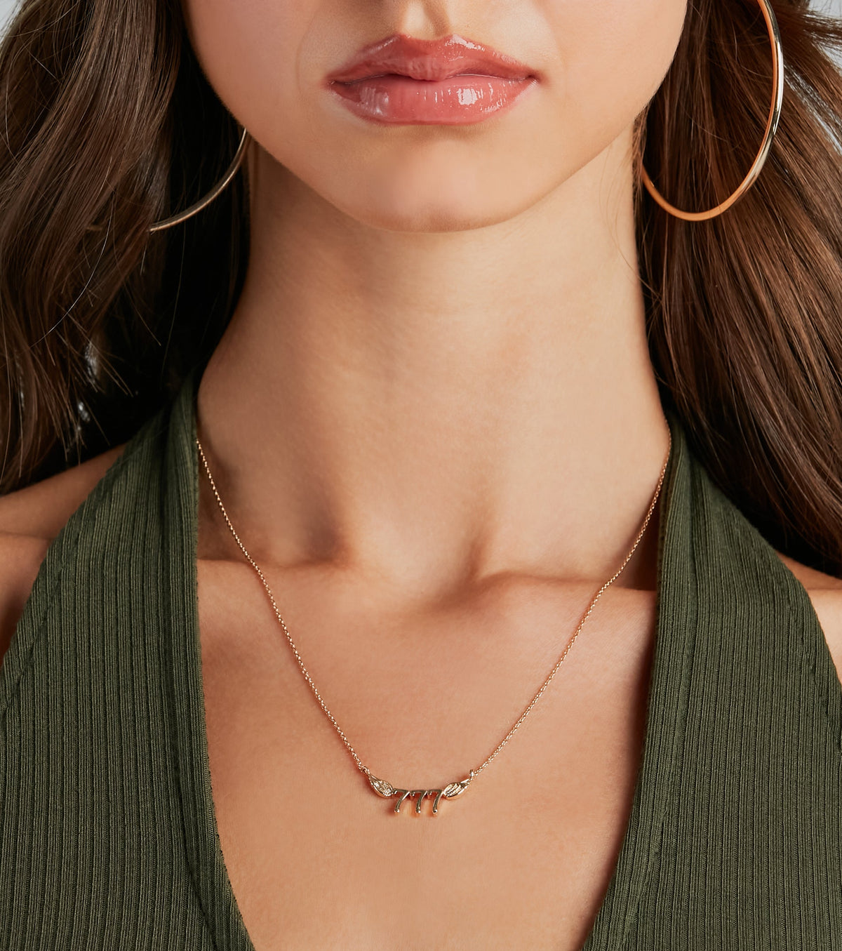 777 Charm Dainty Chain Necklace